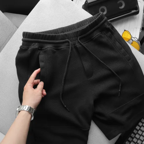Nơi lấy sỉ quần Short Thun Nam Viền Sọc Ngang New Basic