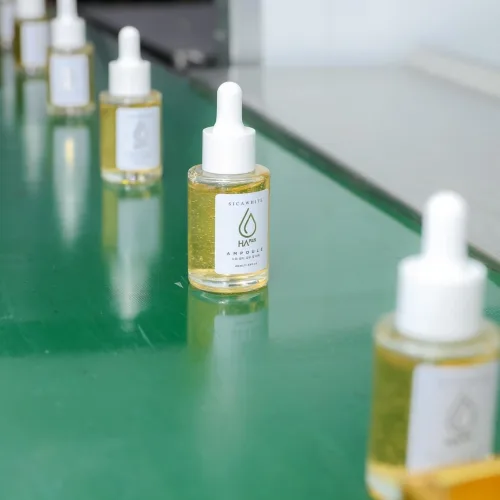 Tinh chất Sica White HA Plus Ampoule 40ml dưỡng ẩm, làm dịu