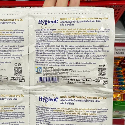 Bộ 24 gói nước xả vải Hygiene màu trắng tinh chất sữa đậm đặc 20ml