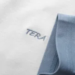 Bộ thể thao nam phối màu, áo thêu chữ và quần short logo