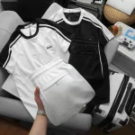 Chuyên sỉ set Bộ Nam Áo Thun Cổ Tròn Phối Sọc Vai Áo Và Thêu Chữ Pack Trước Ngực + Quần Short Thun Nam Phối Sọc Hai Bên Quần Có Big Size