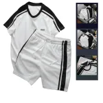 Chuyên sỉ set Bộ Nam Áo Thun Cổ Tròn Phối Sọc Vai Áo Và Thêu Chữ Pack Trước Ngực + Quần Short Thun Nam Phối Sọc Hai Bên Quần Có Big Size