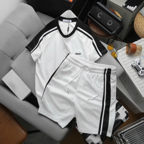 Chuyên sỉ set Bộ Nam Áo Thun Cổ Tròn Phối Sọc Vai Áo Và Thêu Chữ Pack Trước Ngực + Quần Short Thun Nam Phối Sọc Hai Bên Quần Có Big Size