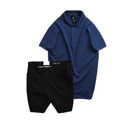 Set nam áo polo cổ bẻ trơn và quần short kaki phối nút, size 36