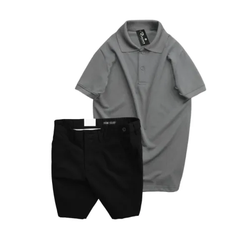 Set nam áo polo cổ bẻ trơn và quần short kaki phối nút, size 36