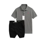 Shop sỉ set Bộ Nam - Áo Thun Nam Polo Cổ Bẻ Thêu Logo Chữ R Trước Ngực Và Quần Short Kaki Co Giãn Phối Nút Cao Cấp (Có Size 36)