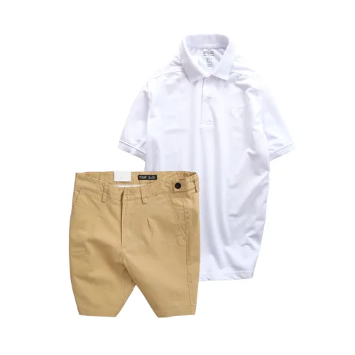 Bộ nam gồm áo thun polo cổ bẻ thêu logo trước ngực và quần short kaki co giãn phối nút cao cấp (có size 36)