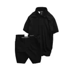 Bộ nam gồm áo thun polo cổ bẻ thêu logo trước ngực và quần short kaki co giãn phối nút cao cấp (có size 36)