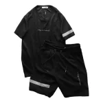Bộ đồ nam in chữ Orgininal viền sọc gồm áo tay ngắn và quần short