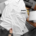 Bộ đồ nam in chữ Orgininal viền sọc gồm áo tay ngắn và quần short
