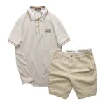 Bộ nam áo thun polo cổ bẻ logo chữ Rears phối quần short kaki in họa tiết