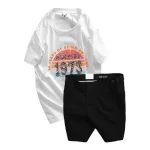 Bộ đồ nam áo thun cổ tròn in 1973 và quần short kaki phối cúc