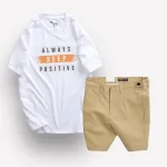 Bộ nam Big Size gồm áo thun cổ tròn in chữ và quần short kaki phối nút