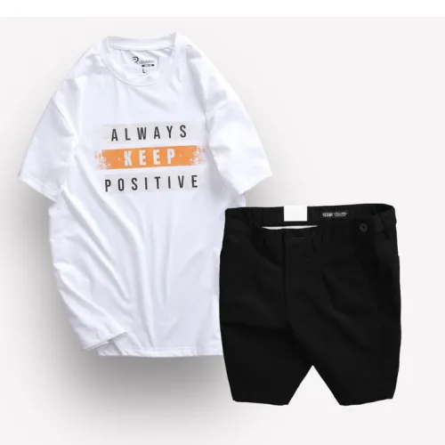 Bộ nam Big Size gồm áo thun cổ tròn in chữ và quần short kaki phối nút
