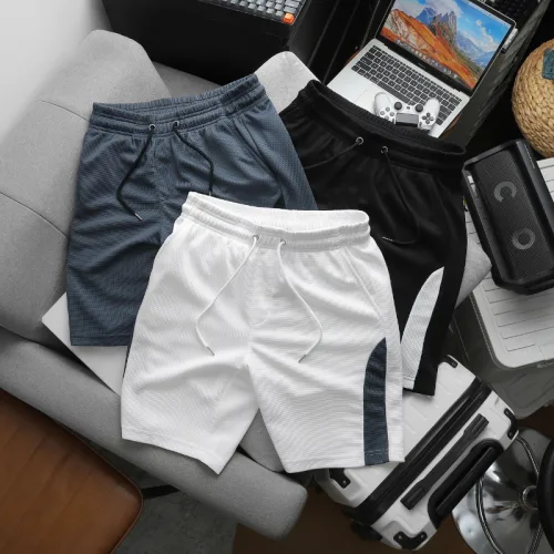 Nguồn hàng sỉ set Bộ Nam - Set Bộ Áo Thun Nam Cổ Tròn In Chữ Trước Ngực & Quần Short Phối Sọc Màu Cao Cấp Bigsize