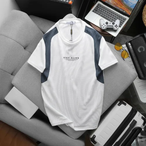 Nguồn hàng sỉ set Bộ Nam - Set Bộ Áo Thun Nam Cổ Tròn In Chữ Trước Ngực & Quần Short Phối Sọc Màu Cao Cấp Bigsize