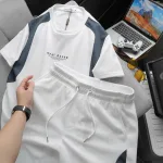 Nguồn hàng sỉ set Bộ Nam - Set Bộ Áo Thun Nam Cổ Tròn In Chữ Trước Ngực & Quần Short Phối Sọc Màu Cao Cấp Bigsize