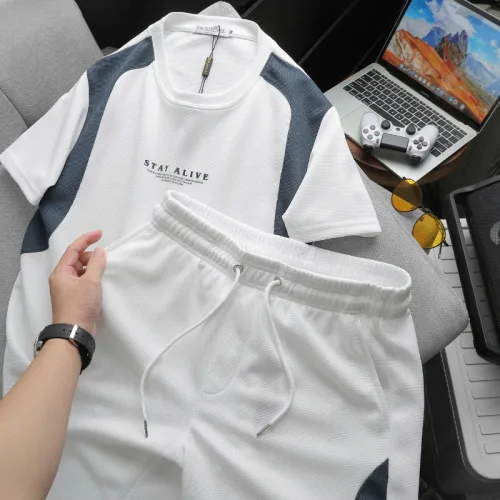 Nguồn hàng sỉ set Bộ Nam - Set Bộ Áo Thun Nam Cổ Tròn In Chữ Trước Ngực & Quần Short Phối Sọc Màu Cao Cấp Bigsize