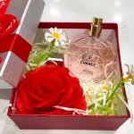 Chỗ sỉ set Hộp Quà Tặng Nước Hoa Nữ Charme Chance Hồng 50ml - Hộp Hoa Rơm Nhiều Màu
