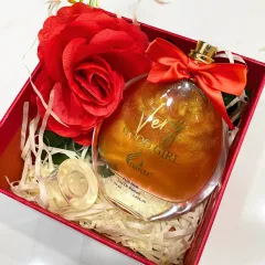 Set Hộp Quà Tặng Nước Hoa Nữ Charme Very Good Girl Xịt Có Kim Tuyến 100ml