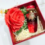 Hộp quà hoa rơm nhiều màu kèm nước hoa nữ Good Charme Royal 50ml