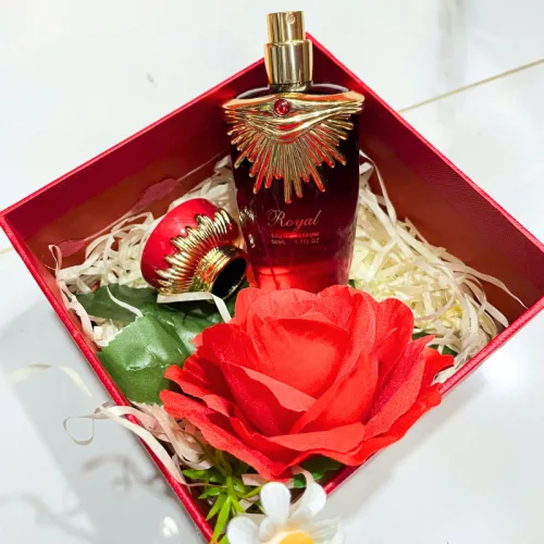 Hộp quà hoa rơm nhiều màu kèm nước hoa nữ Good Charme Royal 50ml