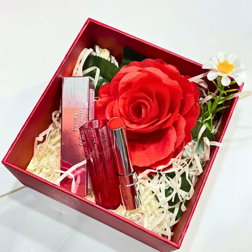 Nguồn hàng sỉ set Hộp Quà Tặng Son Dưỡng Ẩm Môi Hàn Quốc Embisu Natural Glow Lip Balm - Hộp Hoa Rơm Nhiều Màu