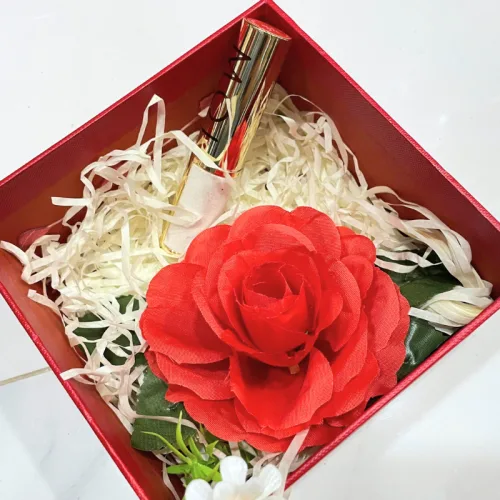 Hộp Quà Son Môi Love M.O.I Màu Vàng, 3 Màu Son