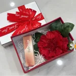 Shop sỉ set Quà Tặng Son Môi Bebe Lip Màu Đỏ Cam - Son Môi Kem Bóng Lì Bebe Lip Chính Hãng - Hộp Chữ Nhật Nhỏ Hoa Rơm Nhiều Màu
