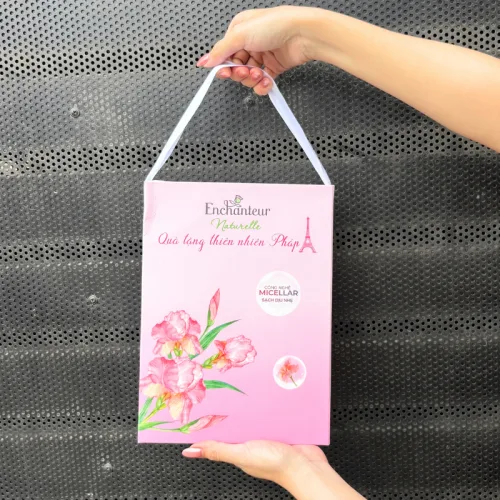 Nguồn hàng sỉ set Quà Tặng Sữa Tắm Enchanteur Naturelle Hương Hoa Iris & Tẩy Tế Bào Chết Body (Set Màu Hồng)