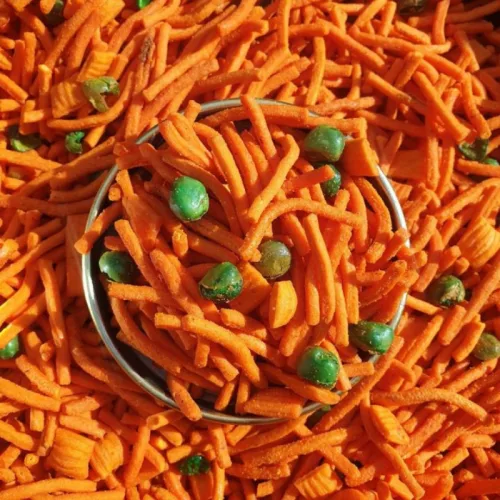 Snack thập cẩm que đậu thơm ngon, đóng túi zip 500g