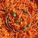 Snack thập cẩm que đậu thơm ngon, đóng túi zip 500g