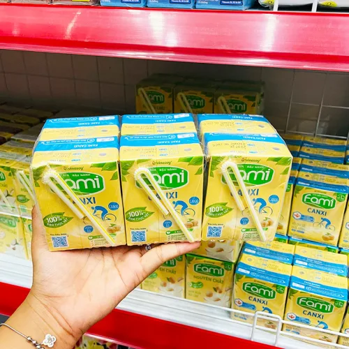Chỗ sỉ sữa Đậu Nành FAMI Canxi Lốc 6 Hộp (200ml/Hộp)