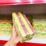 Lốc 6 hộp sữa đậu nành FAMI vị socola, mỗi hộp 200ml