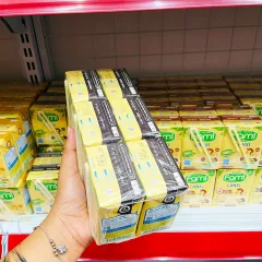 Lốc 6 hộp sữa đậu nành FAMI vị đường đen, mỗi hộp 200ml