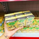 Lốc 6 hộp sữa đậu nành FAMI vị đường đen, mỗi hộp 200ml