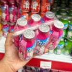 Lốc 6 Chai Sữa Chua Uống FRISTI Hương Dâu 80ml Màu Hồng