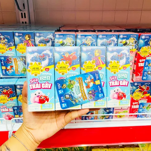 Hình ảnh Sữa Dinh Dưỡng Trái Cây KUN Hương Táo Kẹo Bông Gòn Lốc 4 Hộp - (180ml/Hộp) trong bộ sưu tập Sữa Kun