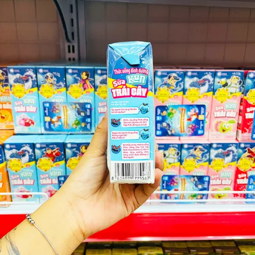 Chỗ sỉ sữa Dinh Dưỡng Trái Cây KUN Hương Táo Kẹo Bông Gòn Lốc 4 Hộp - (180ml/Hộp)