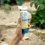 Shop sỉ sữa Rửa Mặt Garnier Ngừa Mụn Sáng Da Bright Anti-Acne 100ml