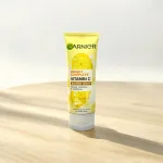 Sữa rửa mặt sạch sâu Garnier Bright Complete Vitamin C Super Whip 100ml