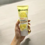 Sữa rửa mặt sạch sâu Garnier Bright Complete Vitamin C Super Whip 100ml