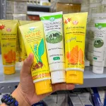 Thorakao Sữa Rửa Mặt Hạt Nghệ Ngừa Mụn, Tuýp 100g