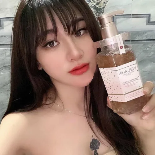 Chỗ sỉ sữa Tắm Trắng Da Cánh Hoa Hồng Weilaiya Damask 450ml Chính Hãng