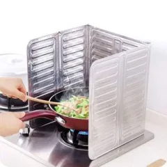 Tấm Nhôm Chắn Dầu Mỡ Bếp Gấp Gọn 83x32cm Có Nam Châm
