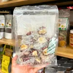 Chỗ sỉ táo Đỏ Kẹp Hạt Điều Túi Zip 300g