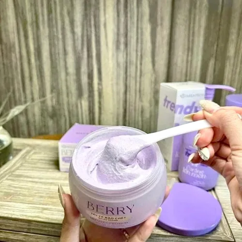 Meea Premium Organic Berry Body Scrub hũ 180g