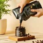 Túi refill tẩy tế bào chết toàn thân cà phê Cocoon 600ml