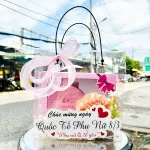 Chuyên sỉ túi Quà Tặng 8-3 Sữa Tắm Nước Hoa Charme Chance Hồng 250ml + Nước Hoa Charme Chance (Có Đèn Chớp)