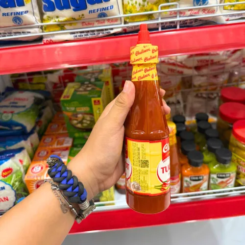 Tương ớt Cholimex Foods chai nhọn 270 g